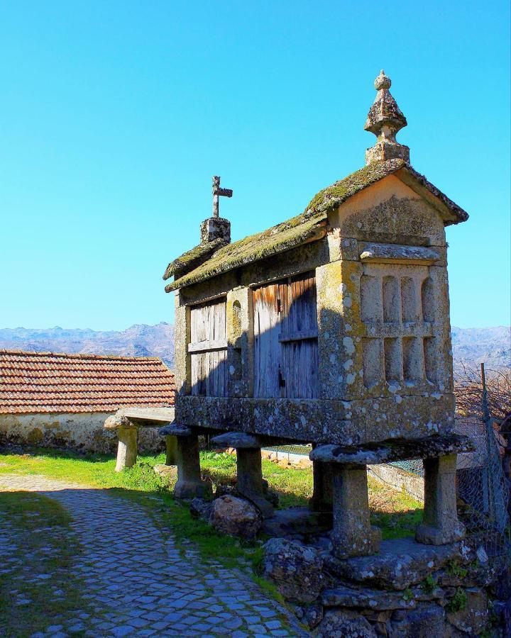 Casa Do Faqueiro De Casas Brioso Villa Outeiro  Eksteriør bilde